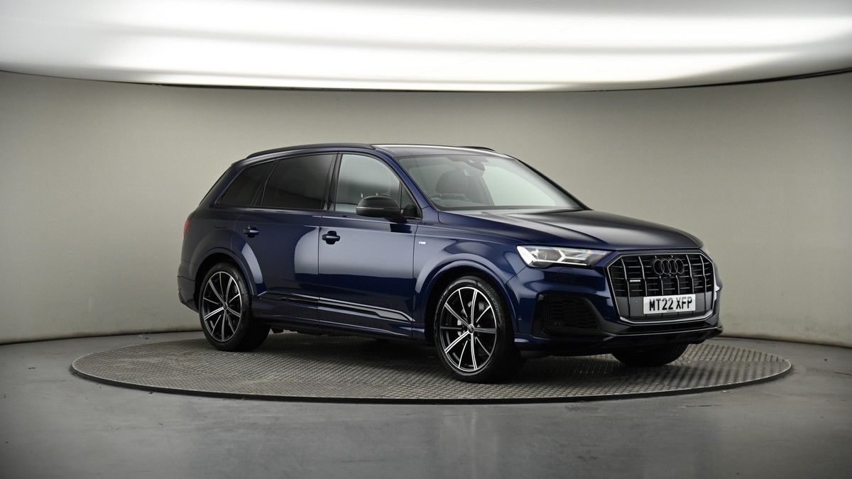 More views of Audi Q7