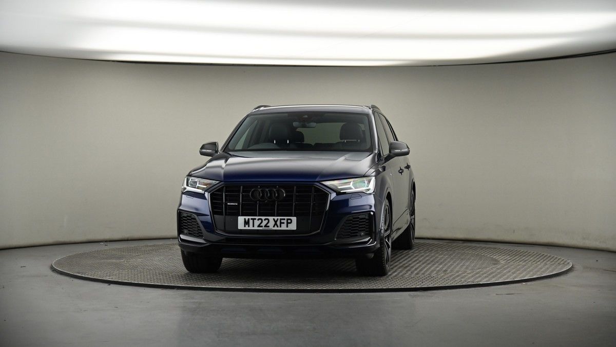 More views of Audi Q7