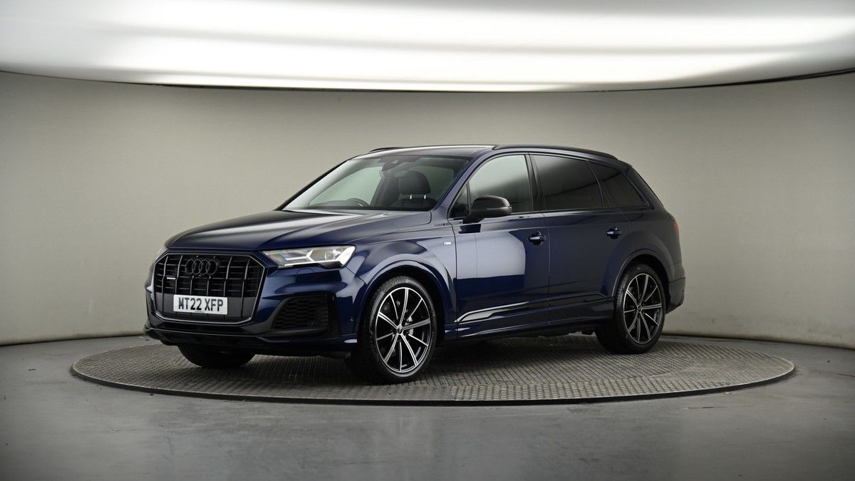 More views of Audi Q7