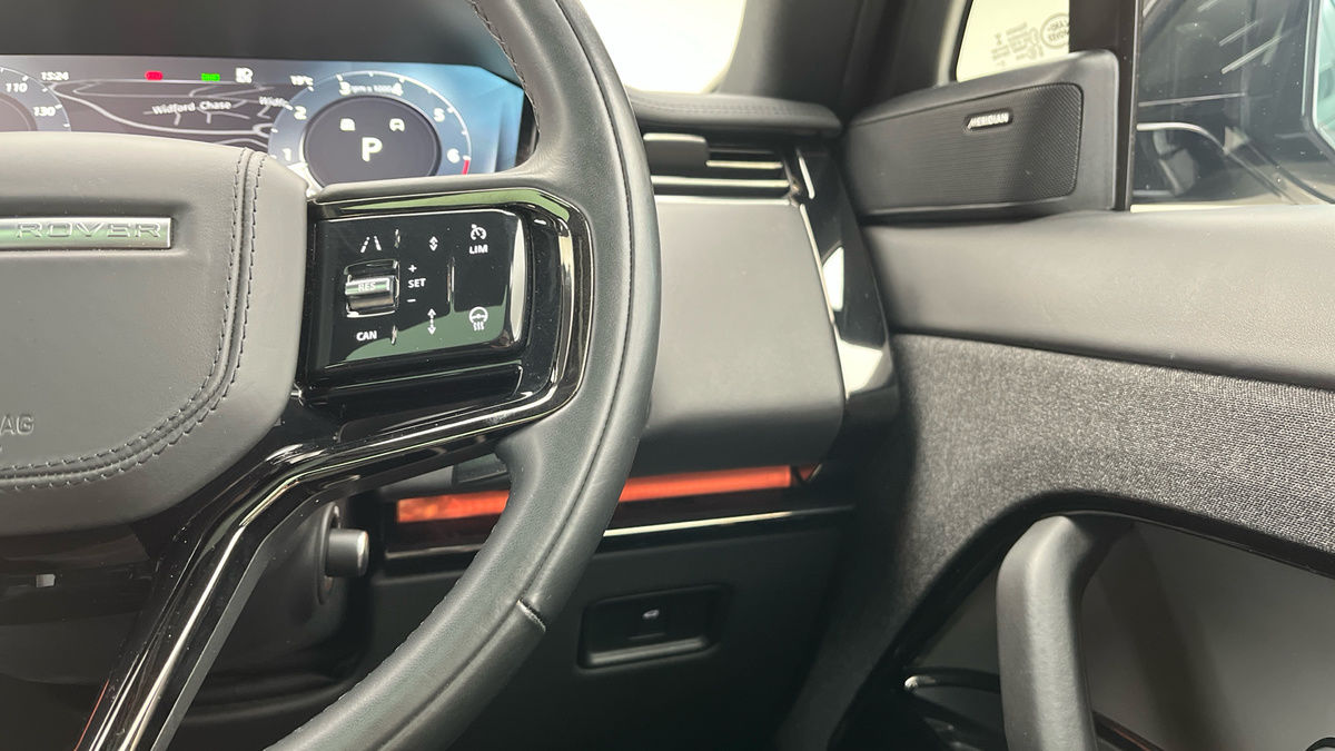 Land Rover Range Rover Sport Urban Image 14