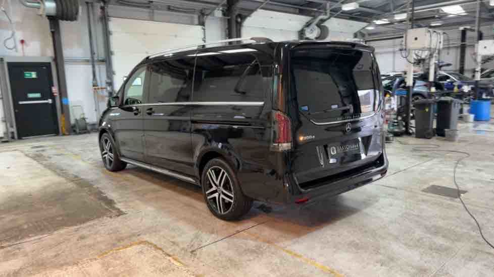 More views of Mercedes-Benz V Class