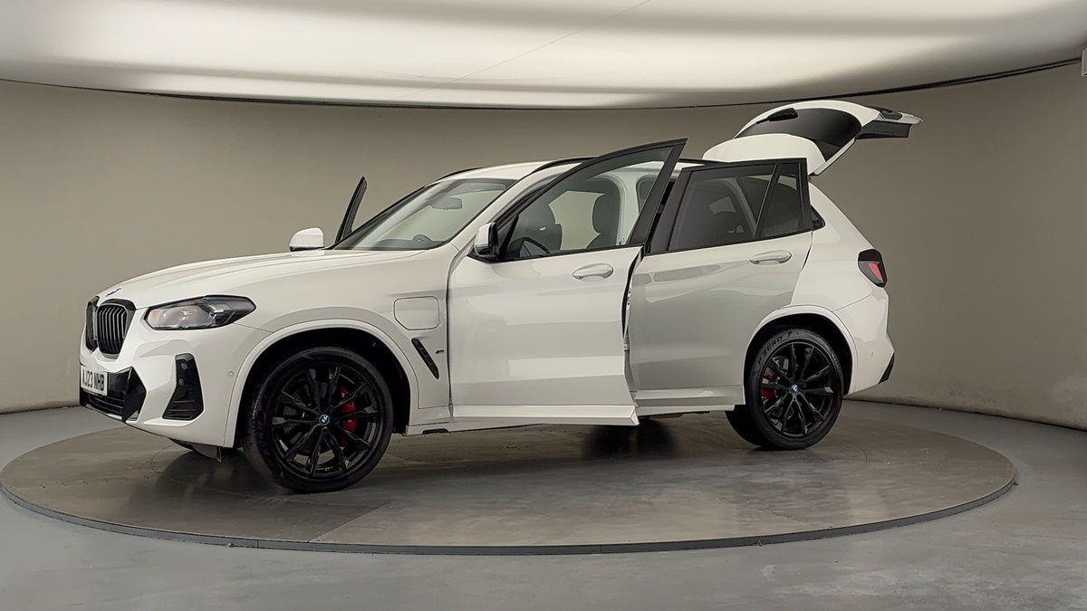 More views of BMW X3