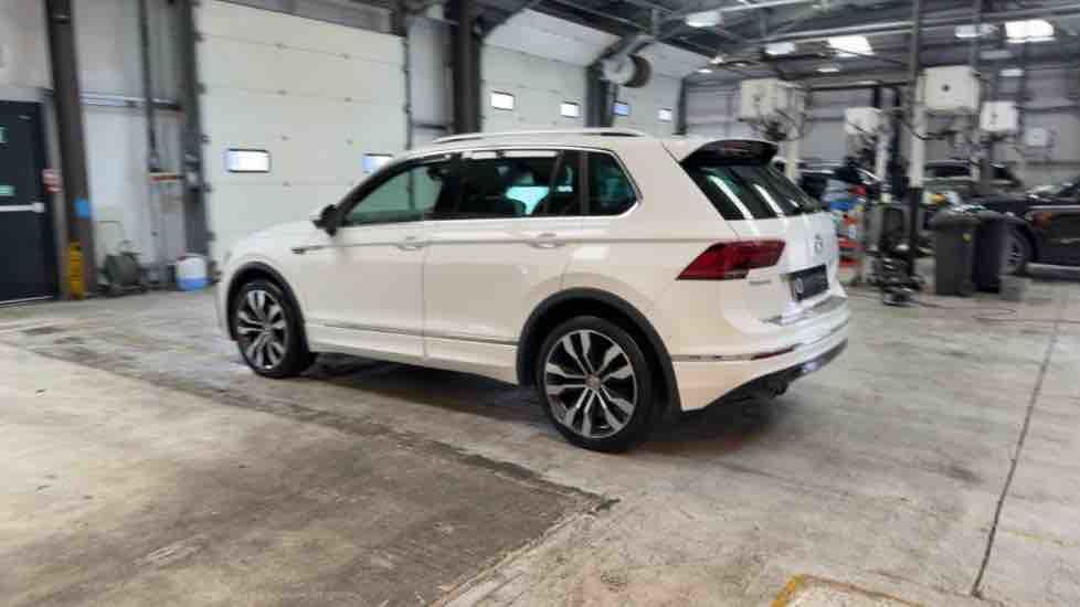 More views of Volkswagen Tiguan