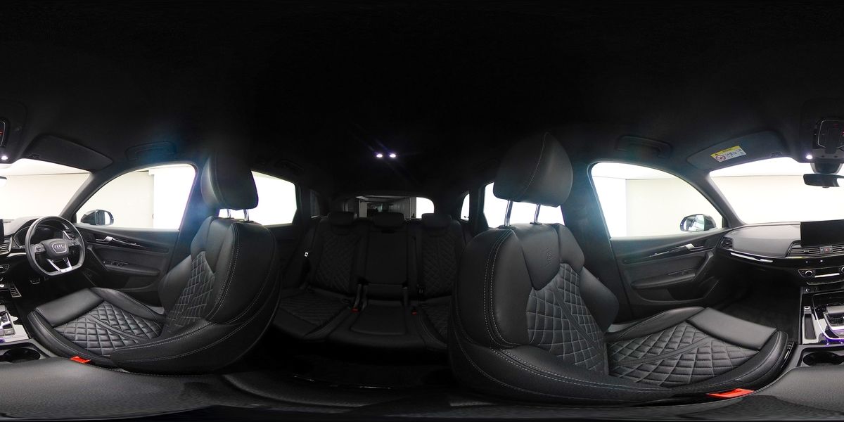 More views of Audi Q5