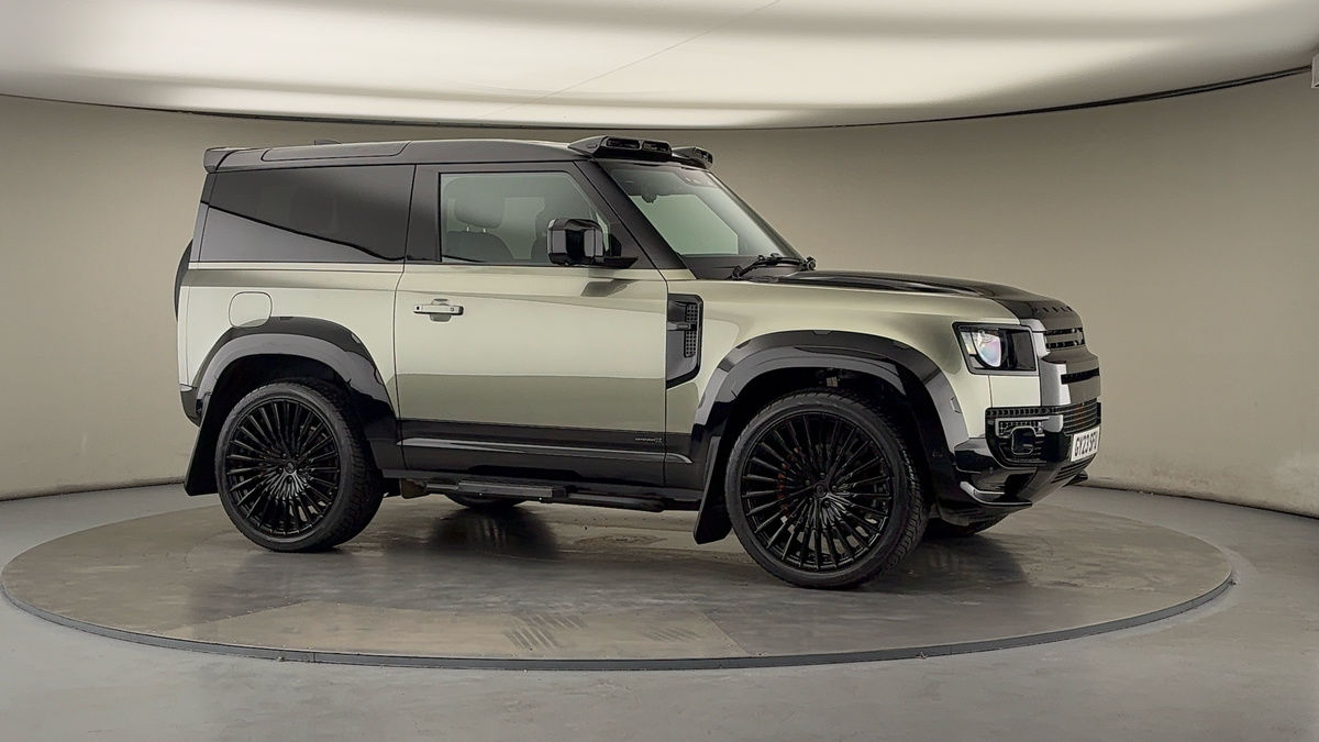 More views of Land Rover Defender 90