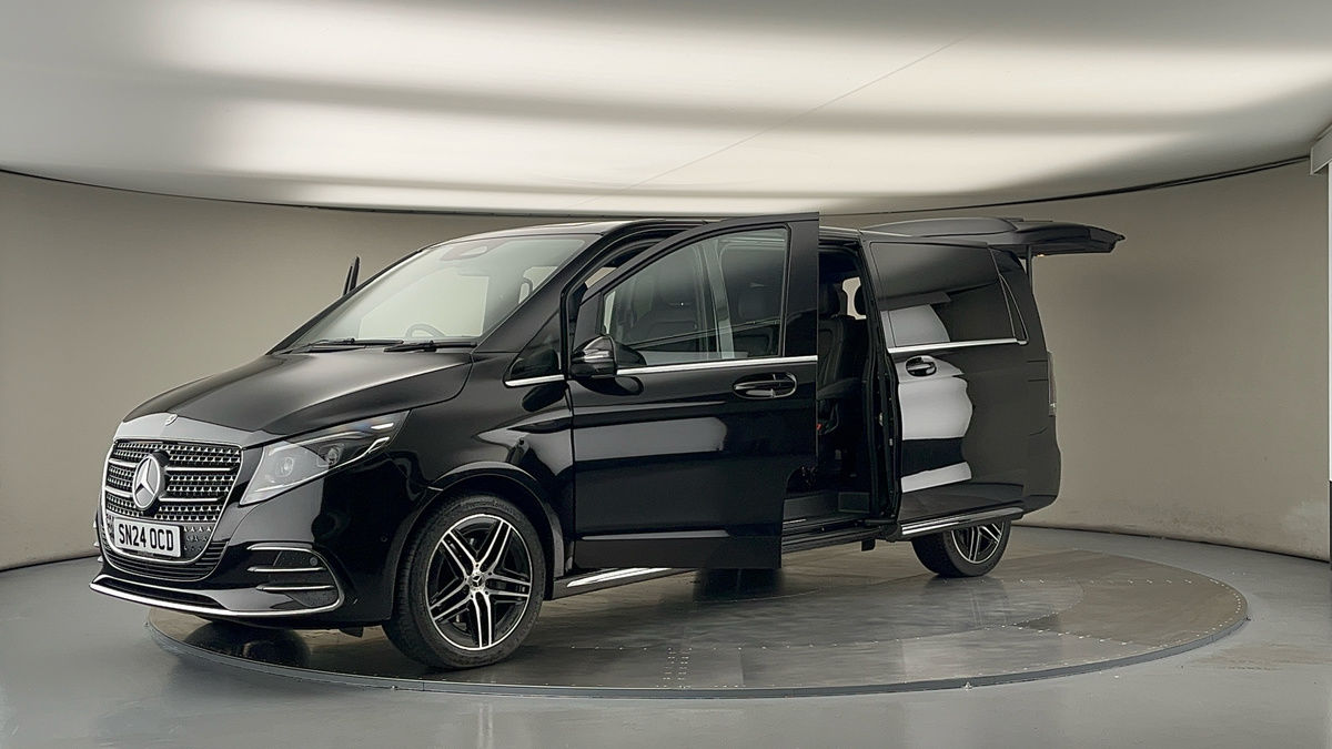 Mercedes-Benz V Class Image 22