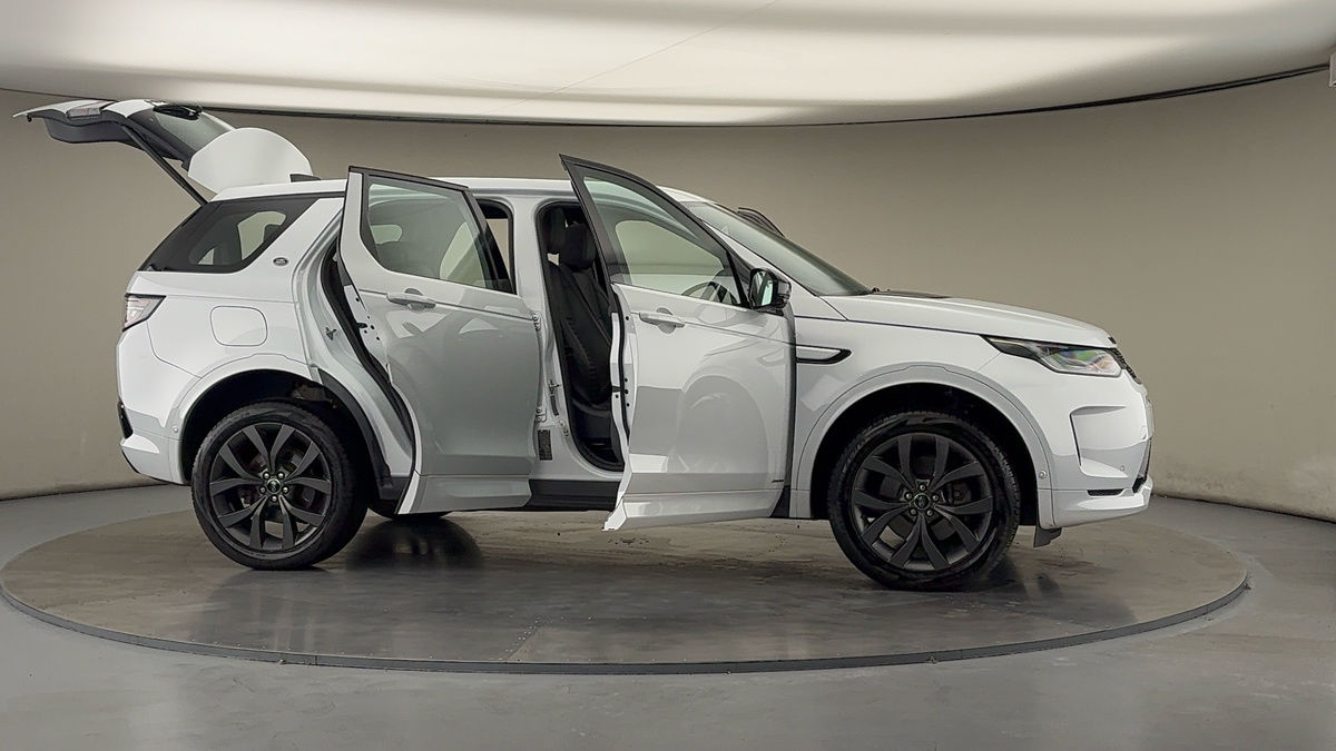 More views of Land Rover Discovery Sport