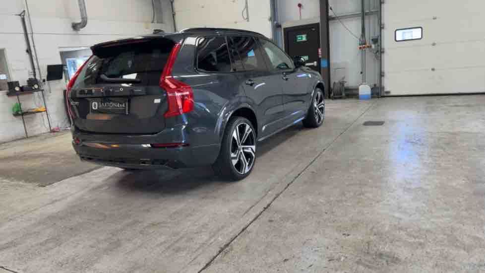 More views of Volvo XC90