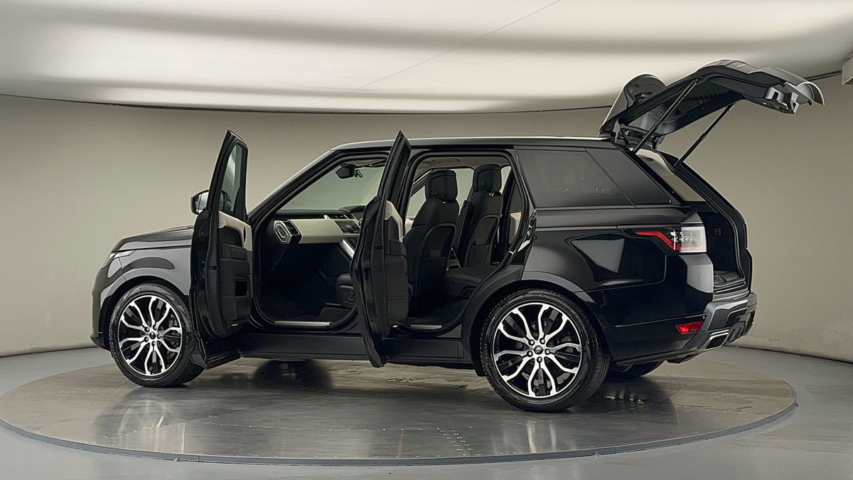 More views of Land Rover Range Rover Sport