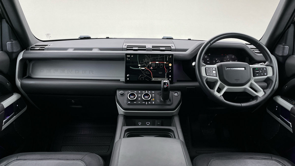 Land Rover Defender 90 Urban Image 12