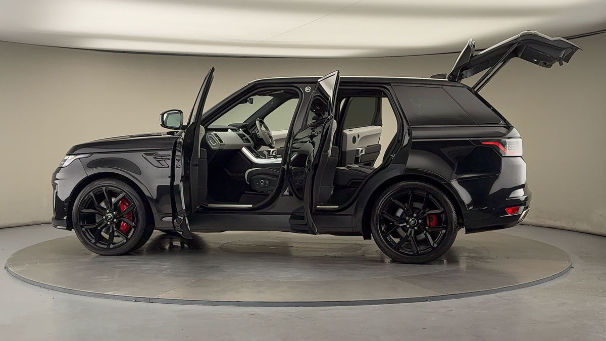 More views of Land Rover Range Rover Sport