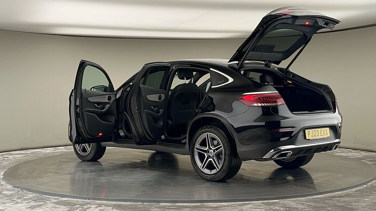 More views of Mercedes-Benz GLC