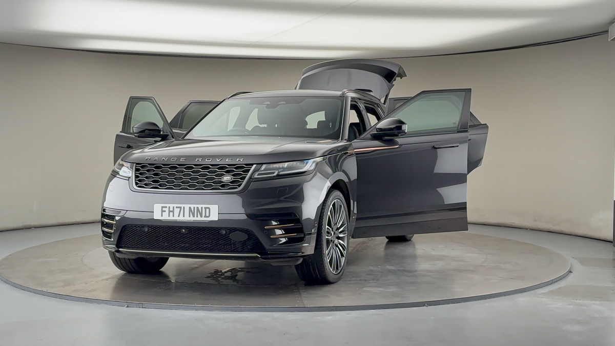 More views of Land Rover Range Rover Velar