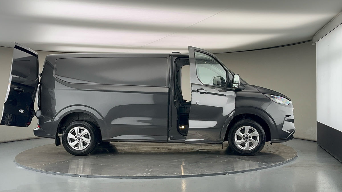 More views of Ford Transit Custom
