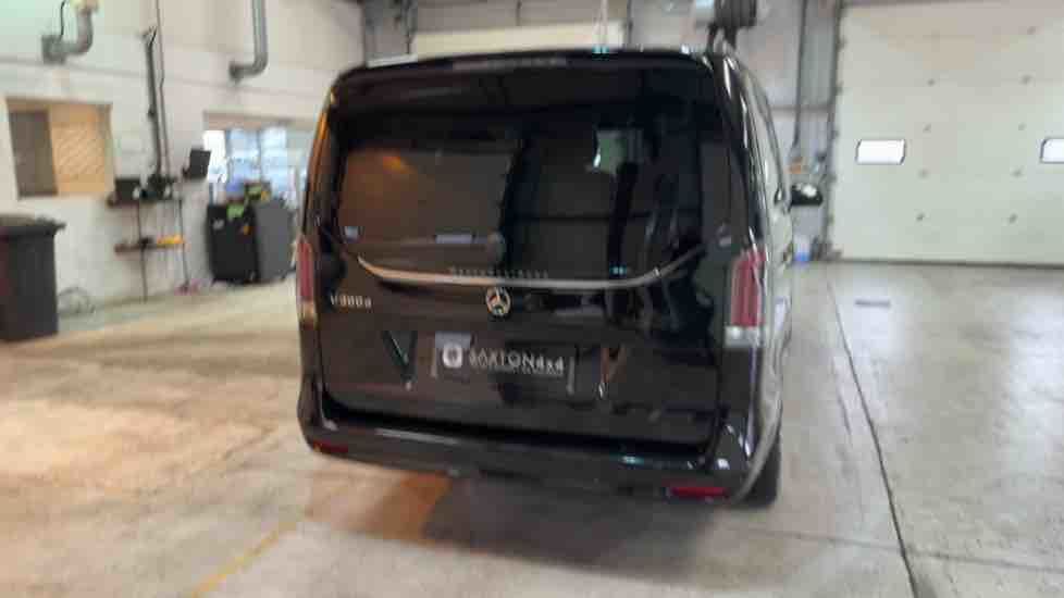 More views of Mercedes-Benz V Class
