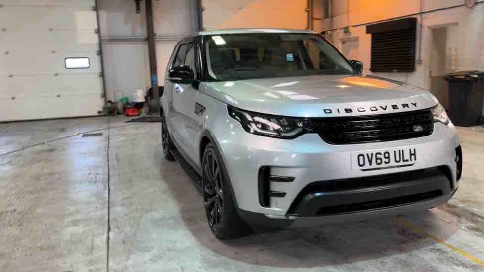 More views of Land Rover Discovery