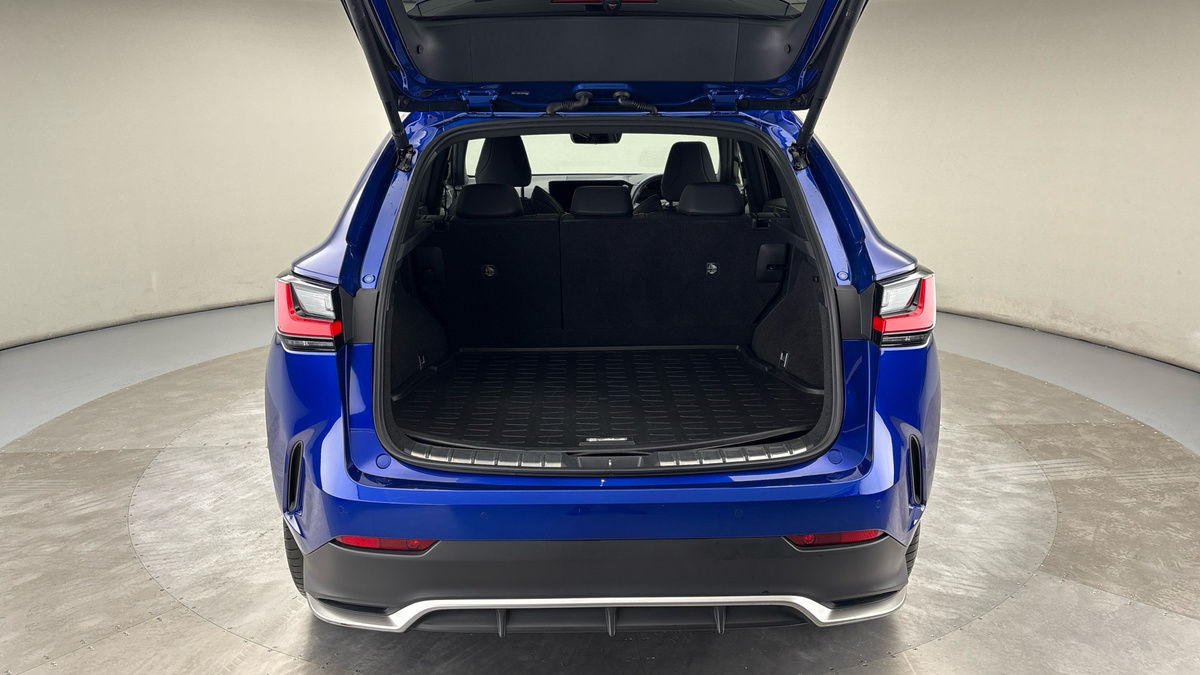 Lexus NX Image 11