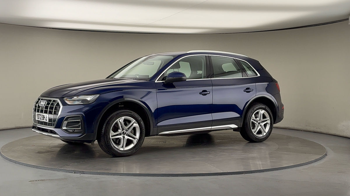 More views of Audi Q5