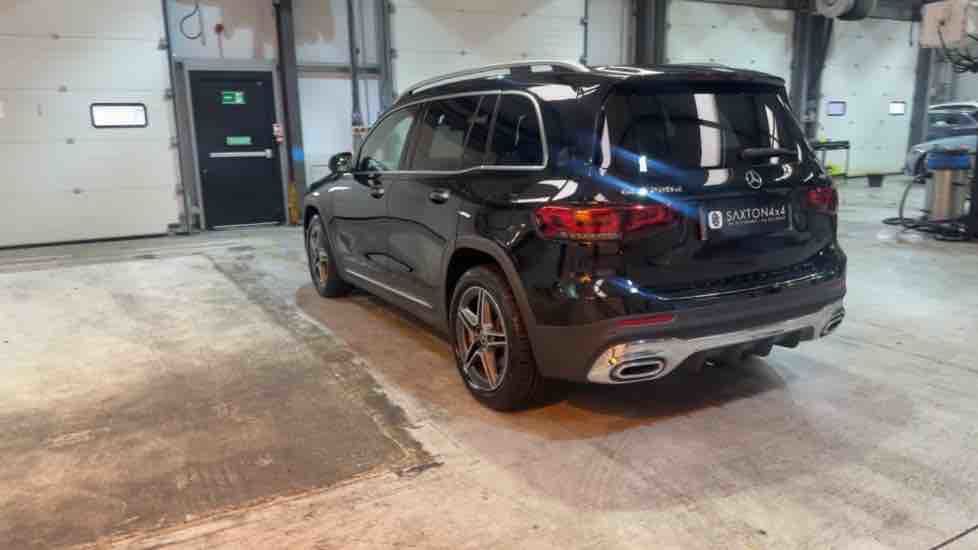 More views of Mercedes-Benz GLB