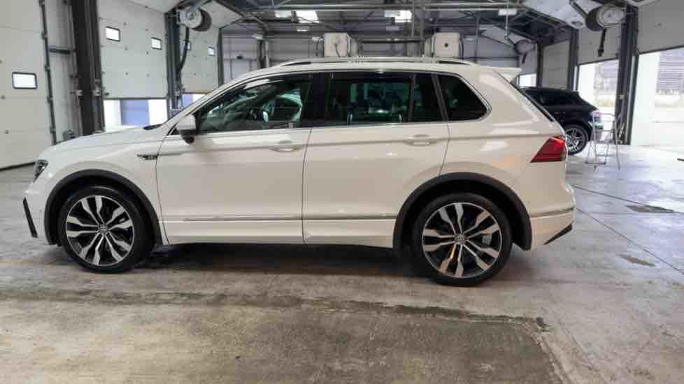 More views of Volkswagen Tiguan
