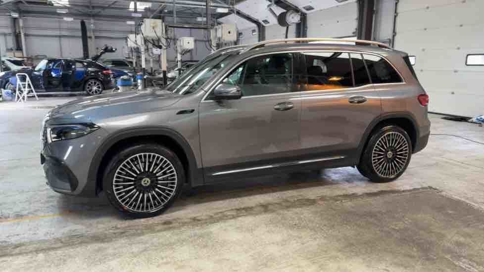 More views of Mercedes-Benz EQB