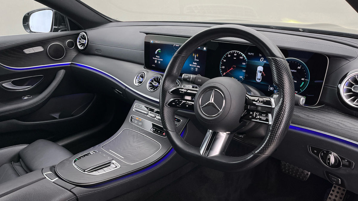 Mercedes-Benz E Class Image 5
