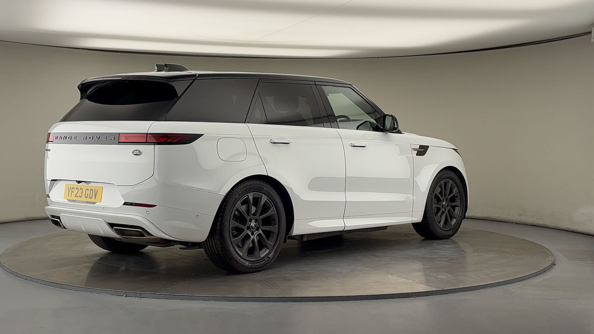 Land Rover Range Rover Sport Image 21