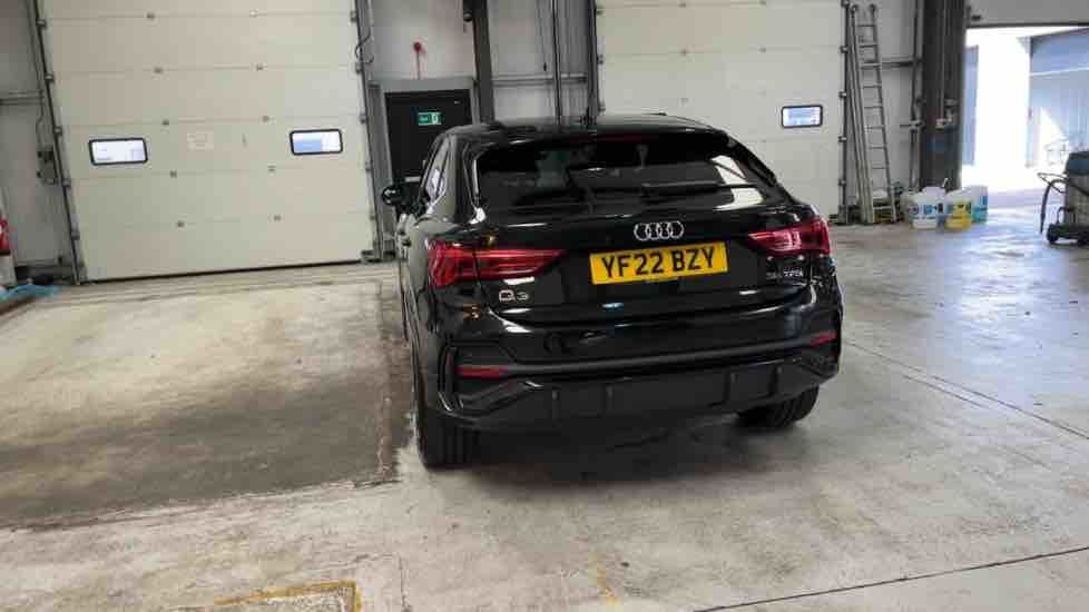 More views of Audi Q3