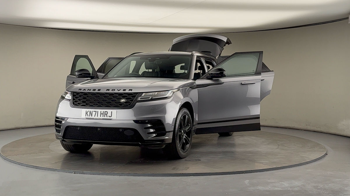 More views of Land Rover Range Rover Velar