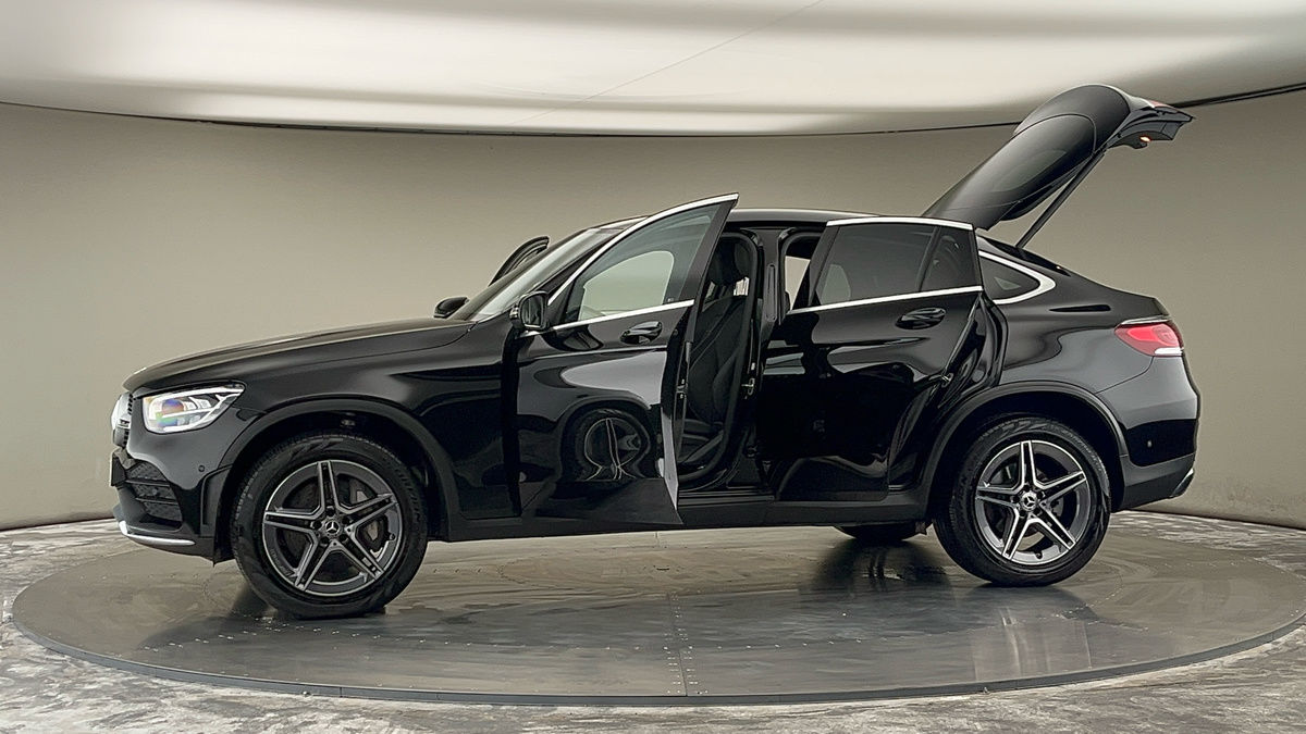 More views of Mercedes-Benz GLC