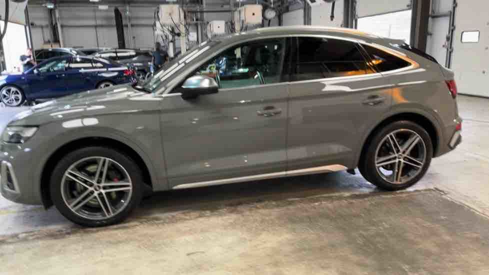 More views of Audi SQ5