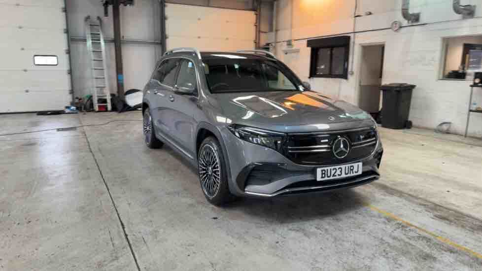 More views of Mercedes-Benz EQB