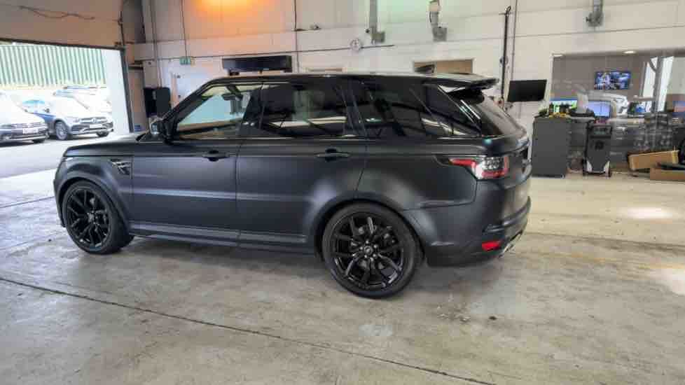 More views of Land Rover Range Rover Sport