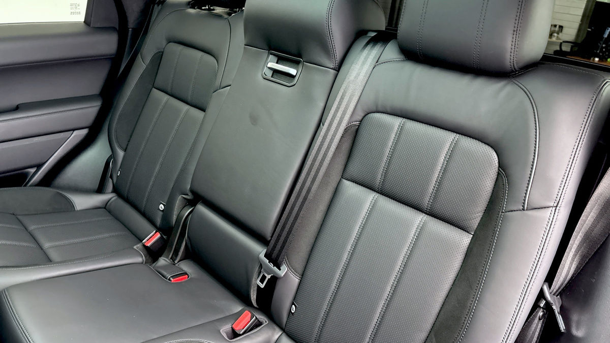 Land Rover Range Rover Sport Image 8