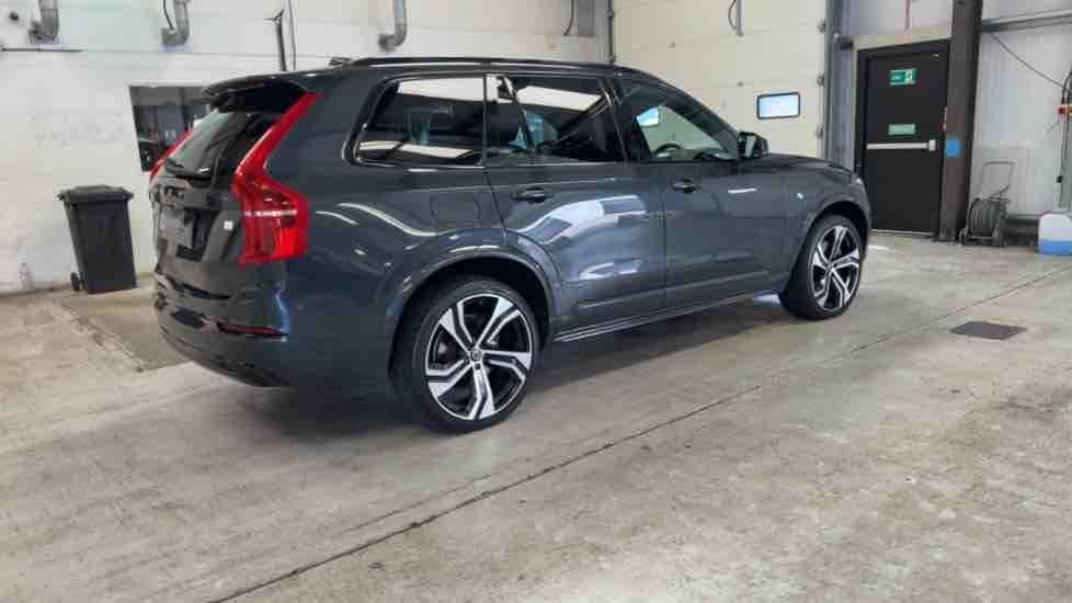 More views of Volvo XC90