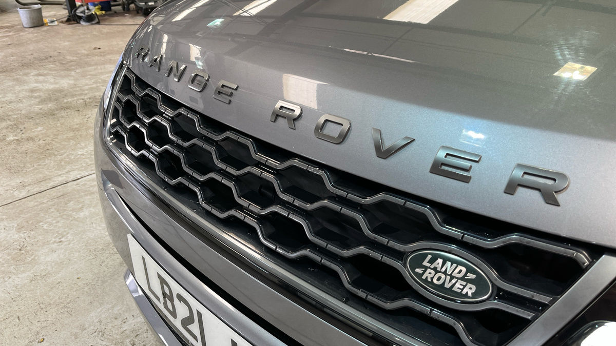 Land Rover Range Rover Evoque Image 20