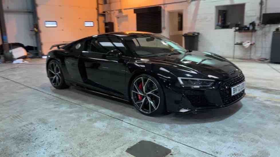More views of Audi R8