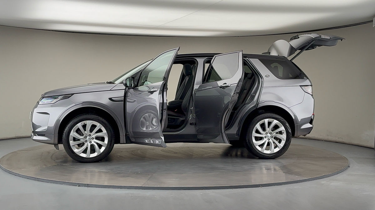 More views of Land Rover Discovery Sport