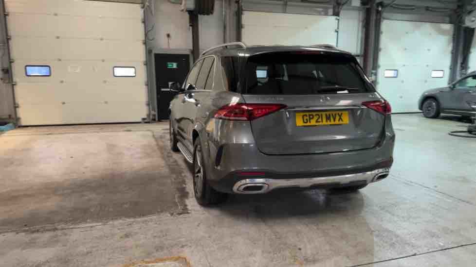 More views of Mercedes-Benz GLE
