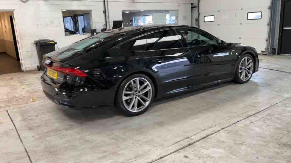 More views of Audi A7