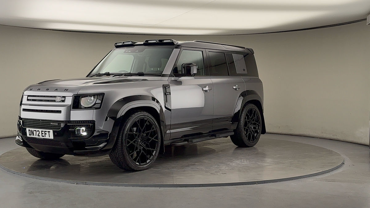 More views of Land Rover Defender 110