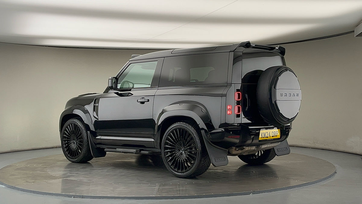 More views of Land Rover Defender 90