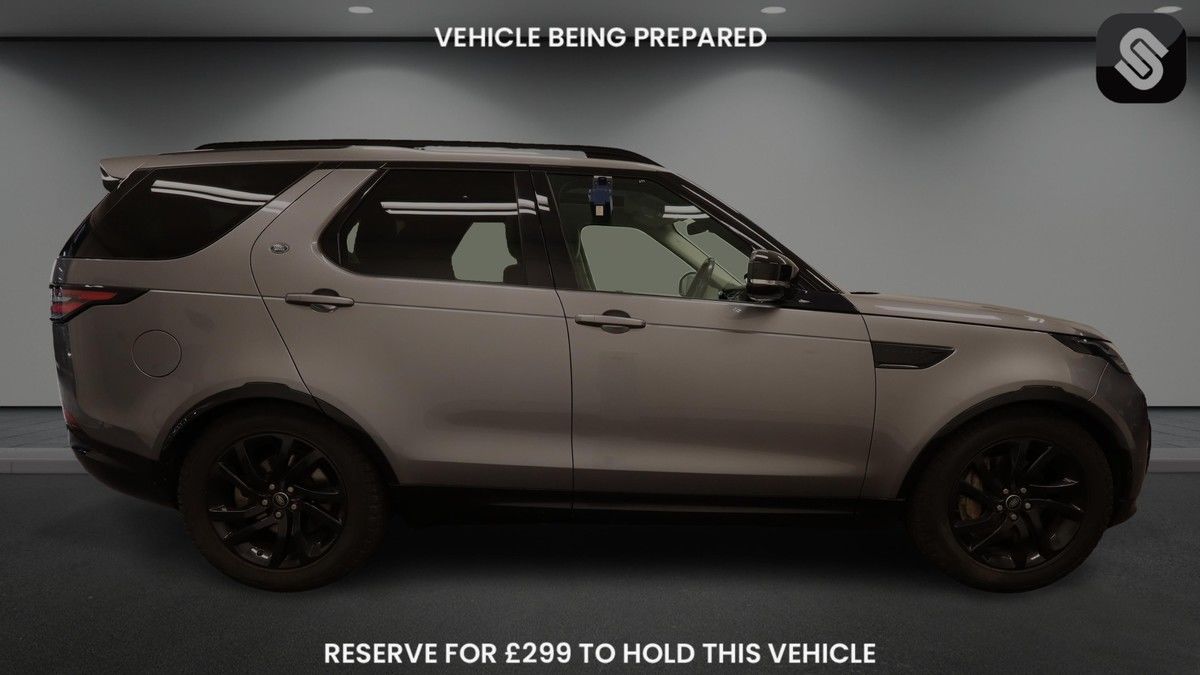 Land Rover Discovery Image 5