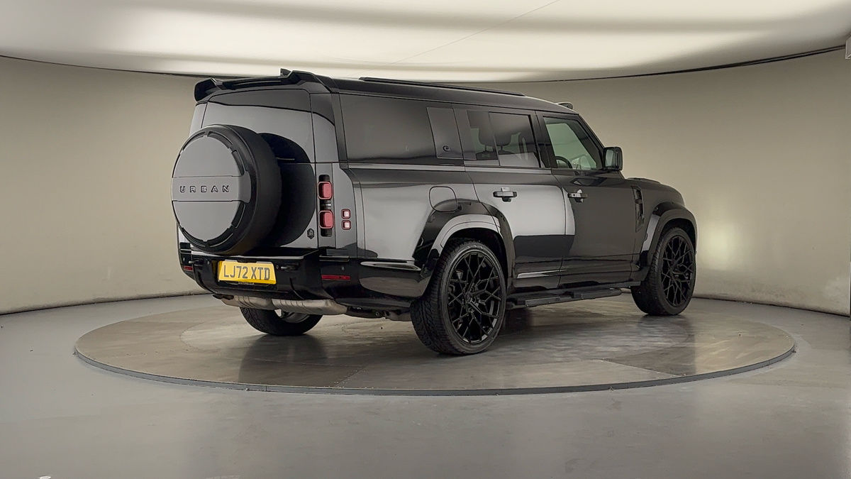 More views of Land Rover Defender 130