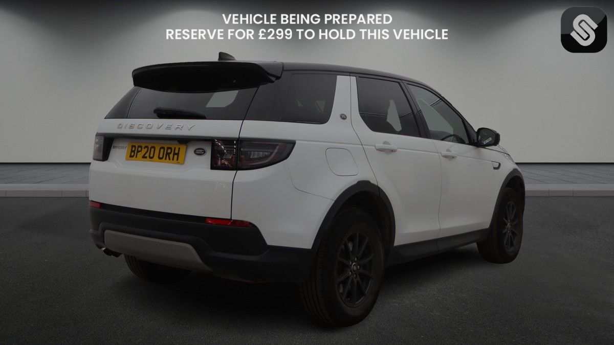 Land Rover Discovery Sport Image 4