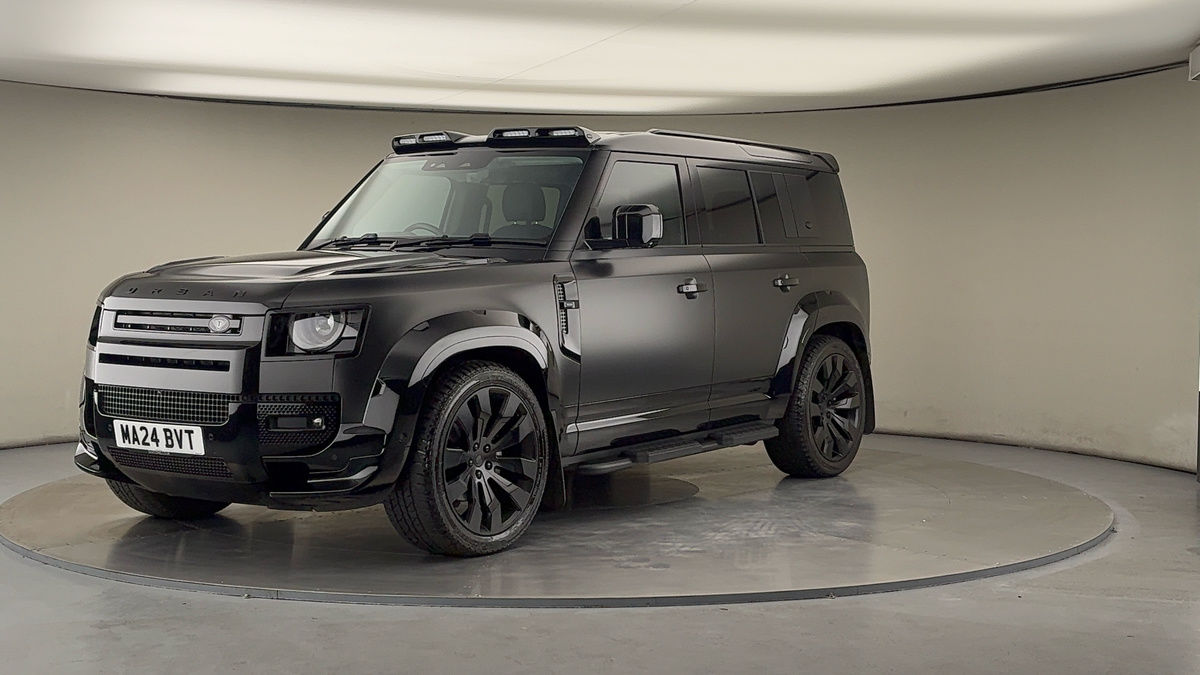 More views of Land Rover Defender 110