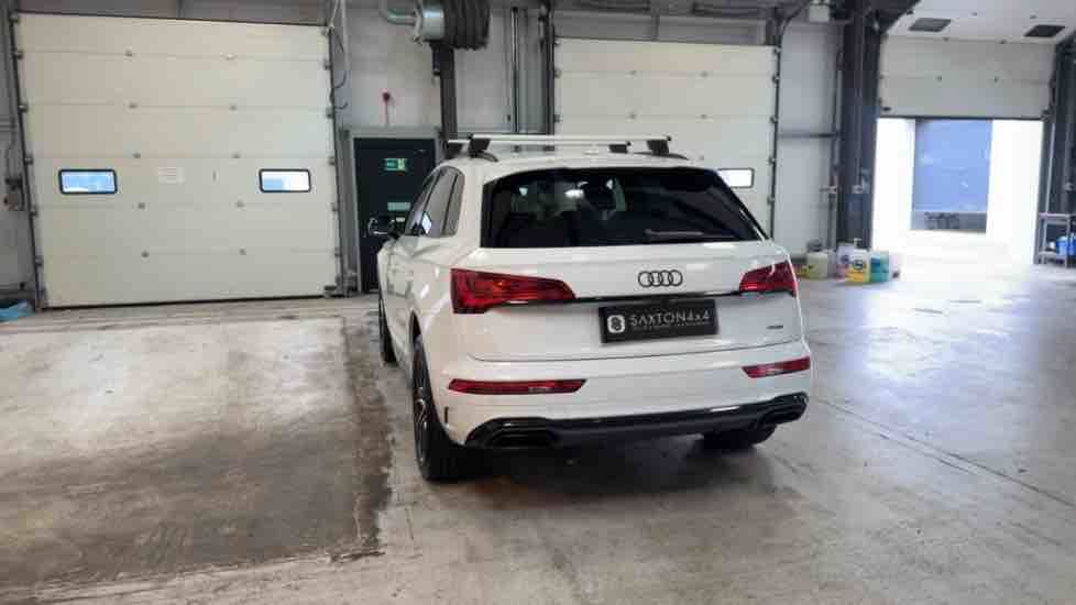 More views of Audi Q5