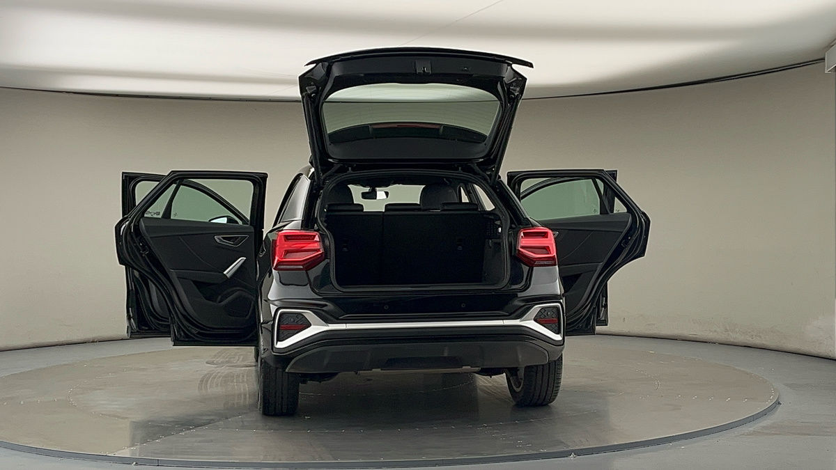 More views of Audi Q2