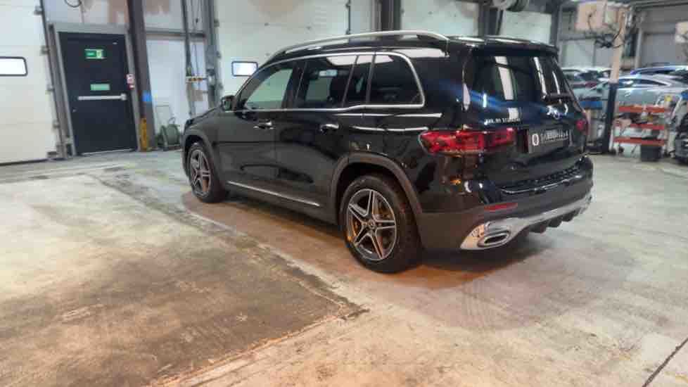More views of Mercedes-Benz GLB