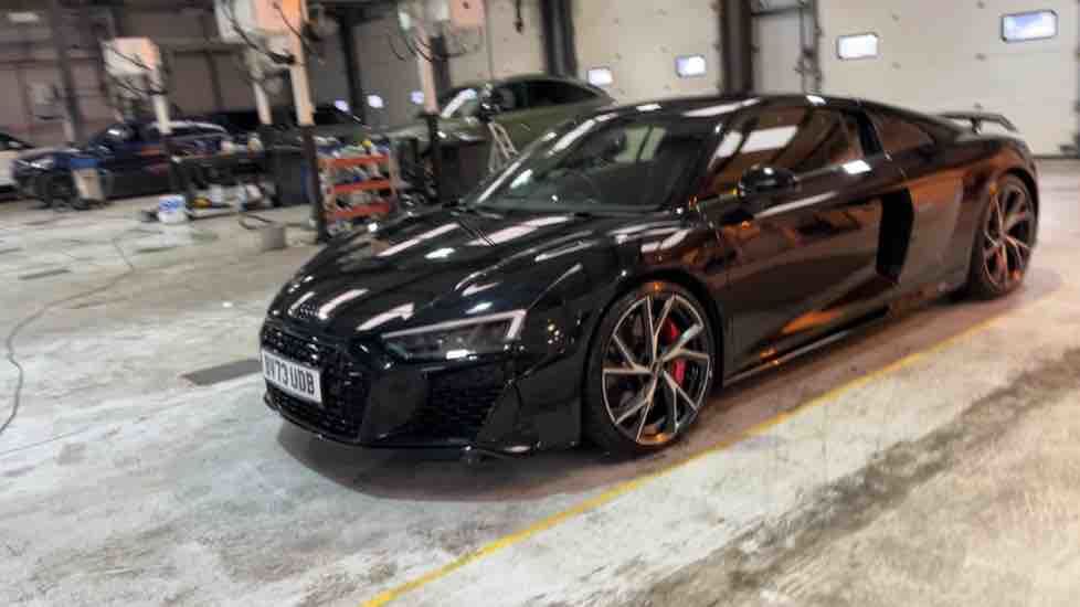 More views of Audi R8